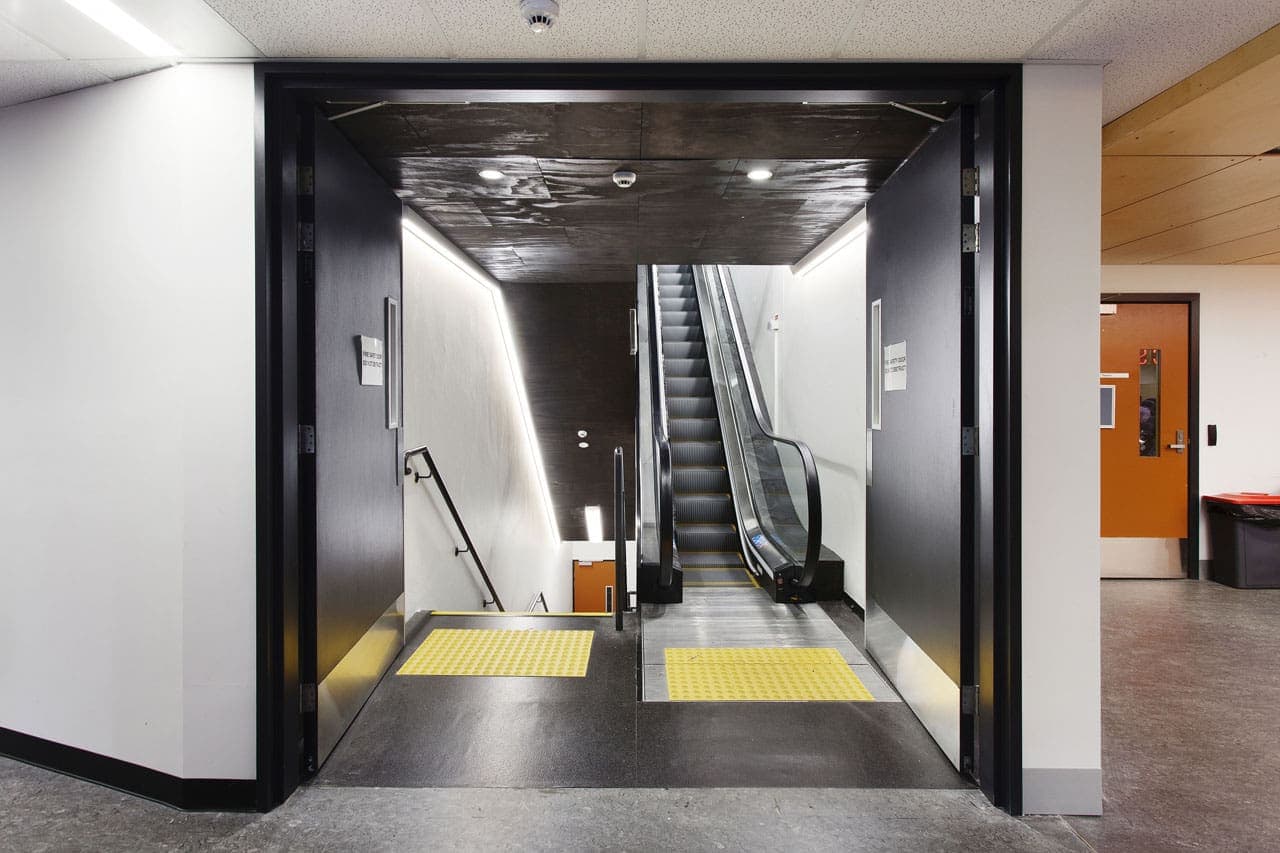 Building-56-Escalator
