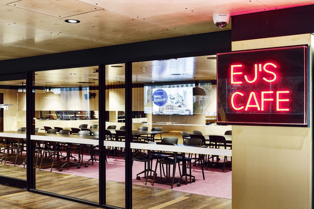 Building-57-Cafe_3