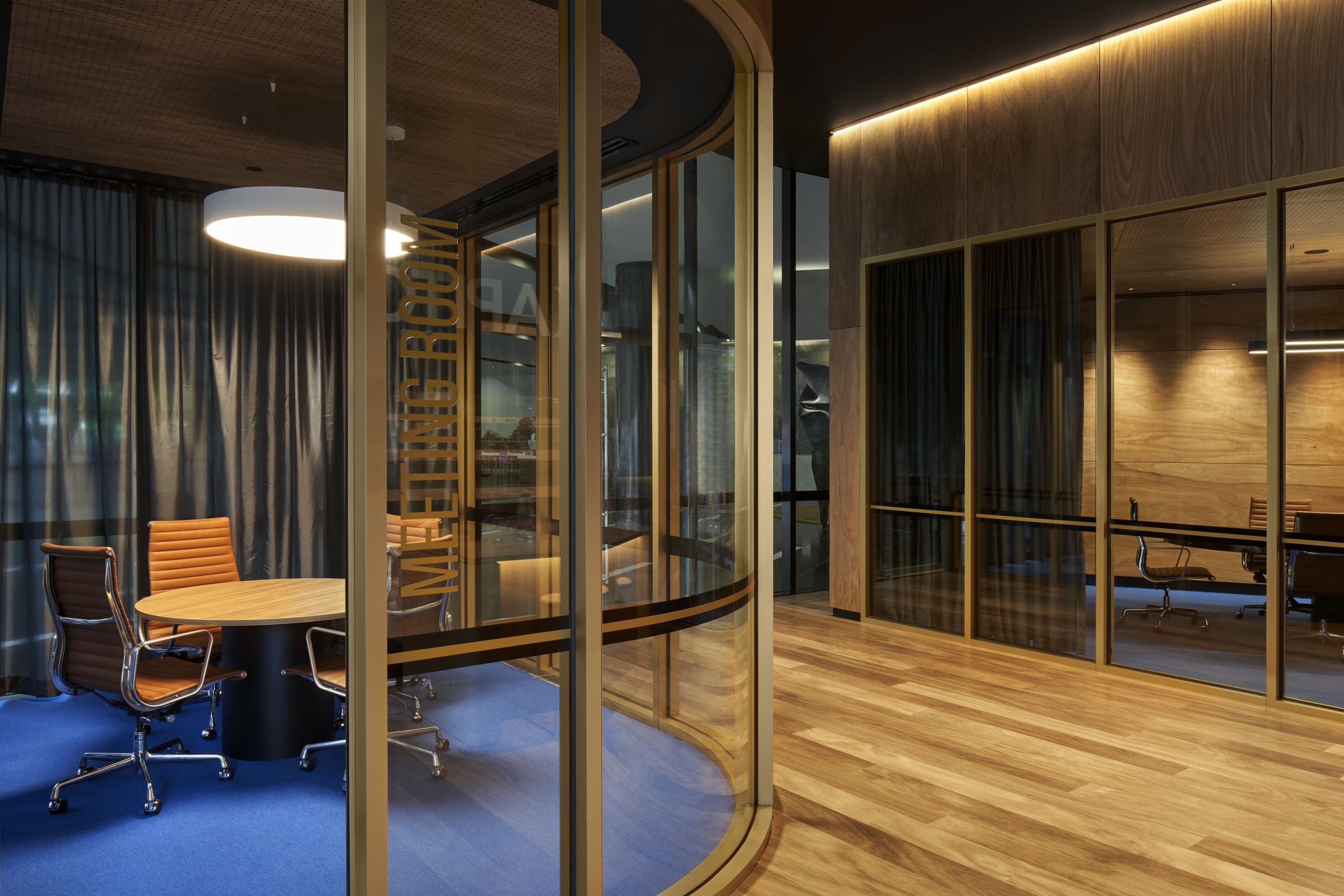 March_Studio_Kapitol_401